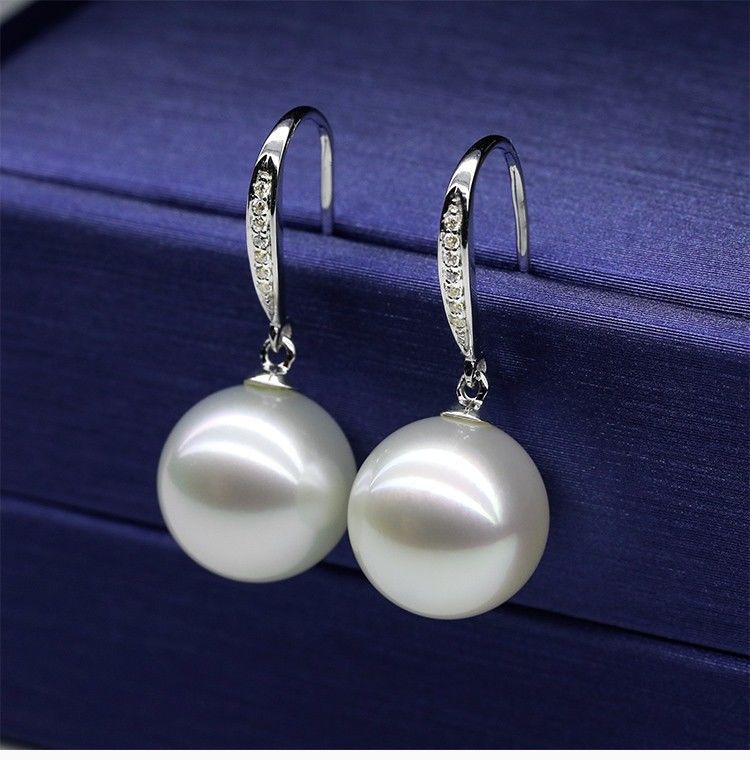 Seawater pearl earrings, multi-colored women's silver diamond-grade zircon mother-of-pearl perfectly round and flawless earhook earrings, women's full figure