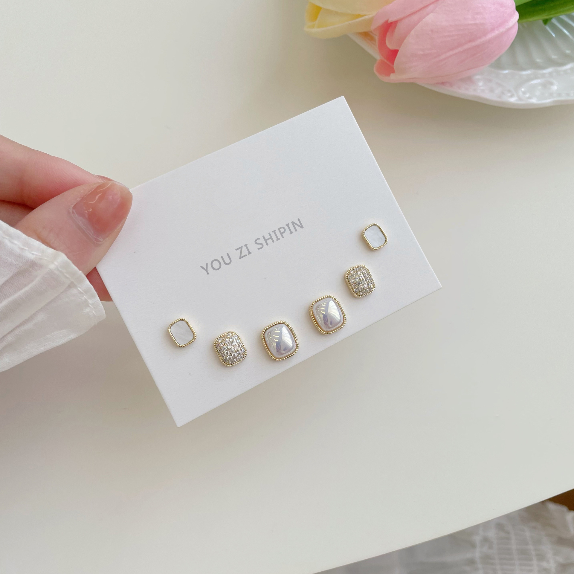 Mother-of-pearl Zircon earrings 2022 New trendy, simple and exquisite earrings, a three-piece set with a Japanese and Korean style, a popular earring accessory details Picture