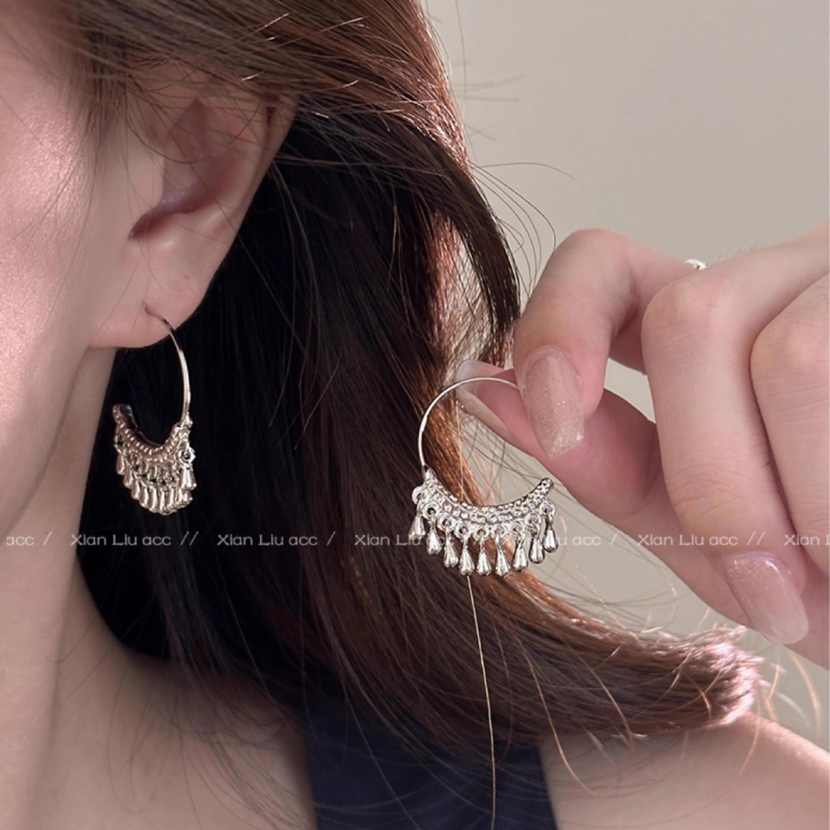 New Chinese ethnic style zircon tassel earrings, women's retro charm, long stud earrings, niche design, high-end feel, earrings Specification drawing