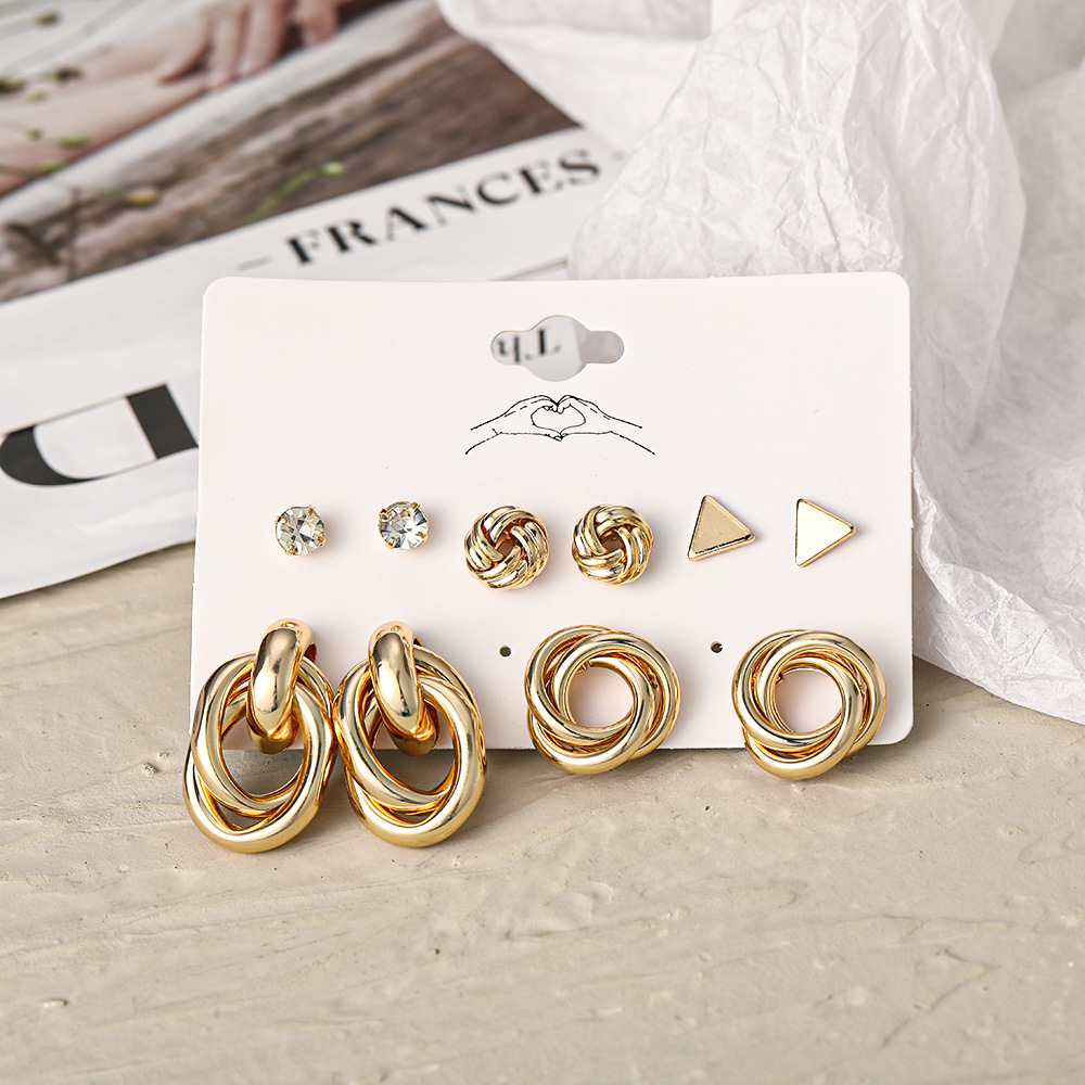 A set of 6 pairs of new cross-border simple earrings from Europe and America, featuring creative, individual and fashionable diamond-encrusted large circles Application Scenario