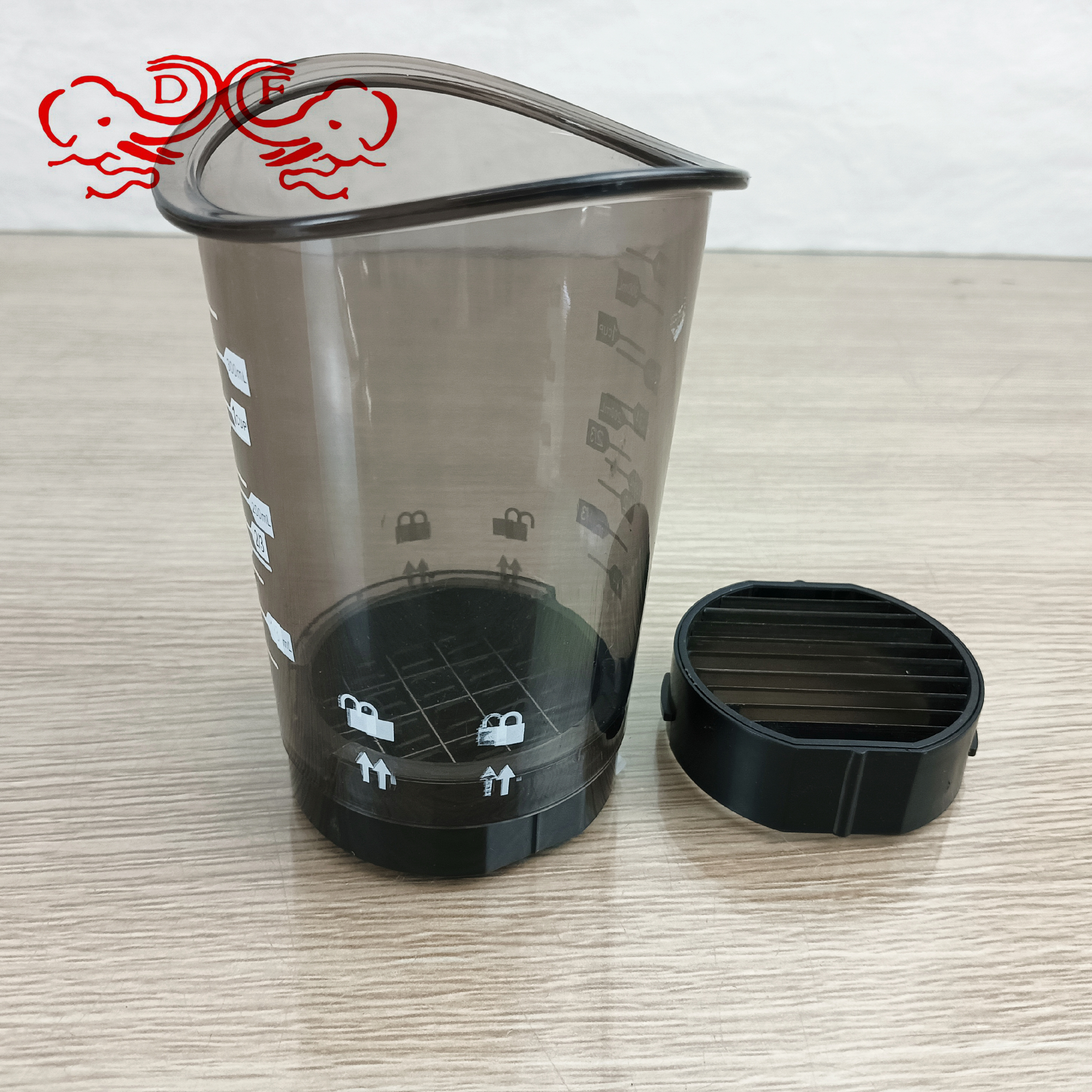 DF68801 304 stainless steel Watermelon Slicer, home fruit splitter, pulp digging mold, watermelon cutting into pieces, DF TRADINGHOUSE details Picture