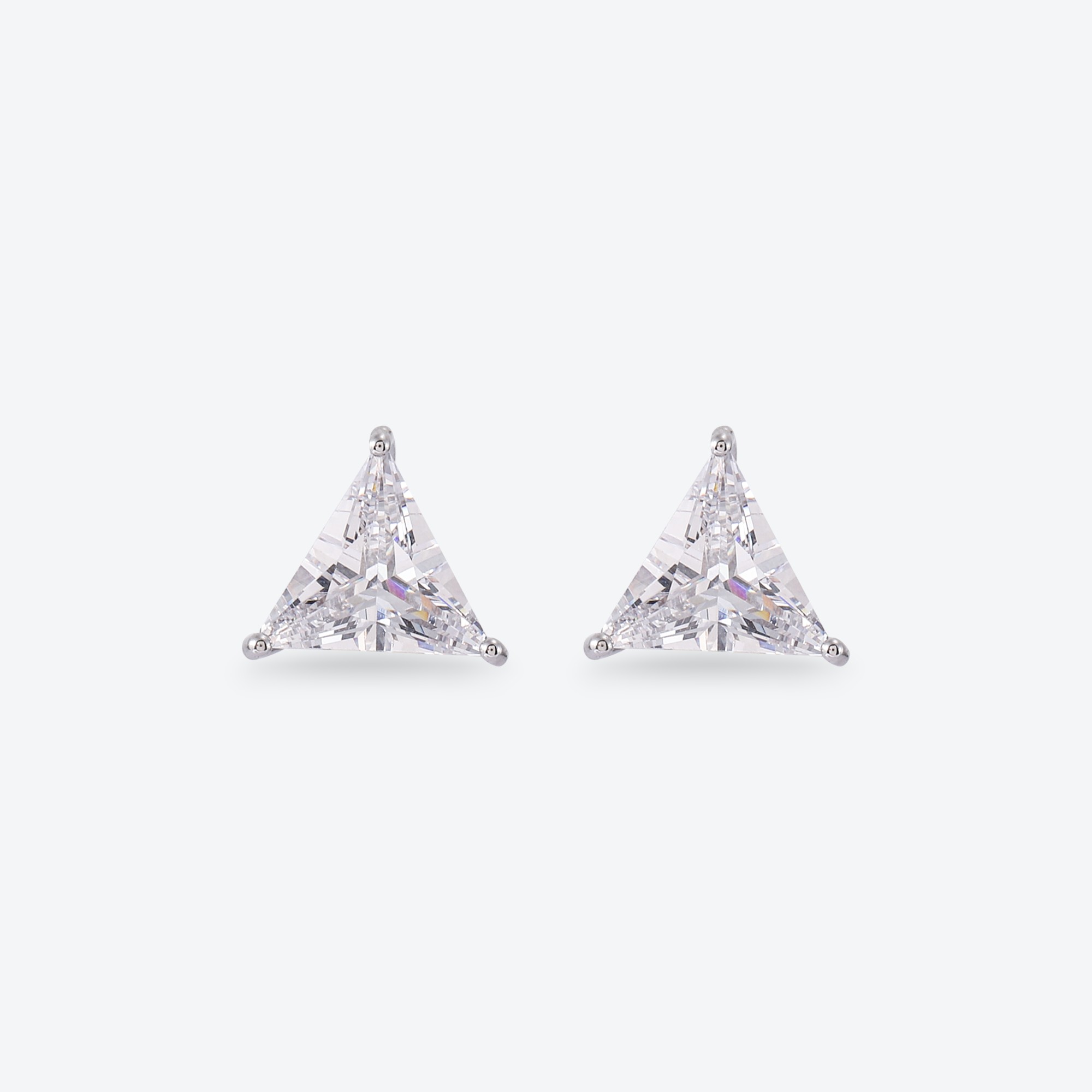 Xuhui brand exquisite and light luxury copper plated with real gold and set with zircon 925 silver needle geometric triangle earrings, fashionable and elegant Item Picture