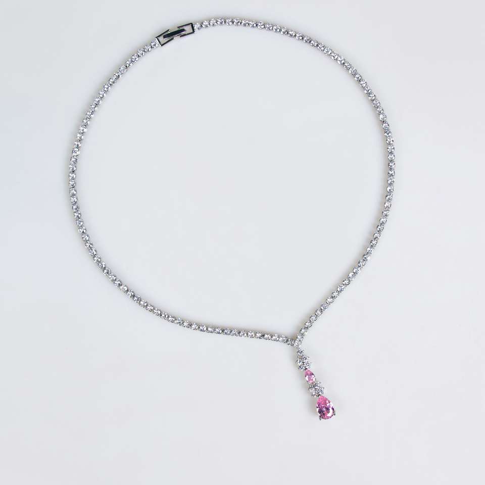 Cross-border simple and fashionable water drop necklace earring set, light luxury geometric claw chain inlaid zircon necklace set wholesale Item Picture