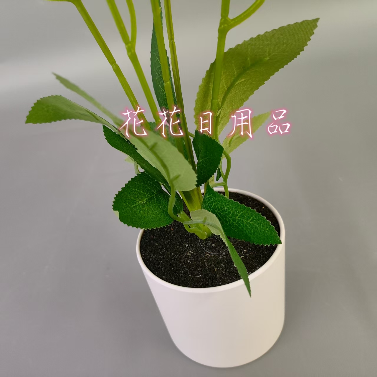 Artificial flowers, fake flowers, bonsai, plastic POTS, black POTS, small camellia decorative ornaments Application Scenario