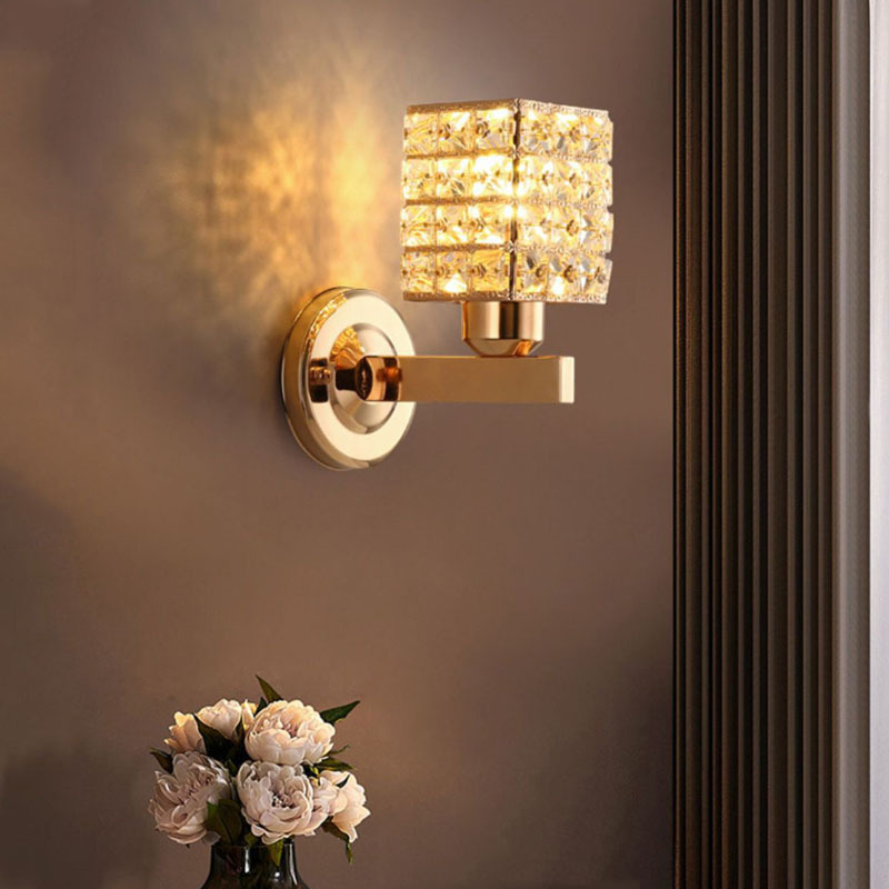 Crystal wall lamps, European-style creative and versatile, suitable for dining rooms, living rooms, background walls, light luxury corridors, passageways, and hotel decorative lights Specification image