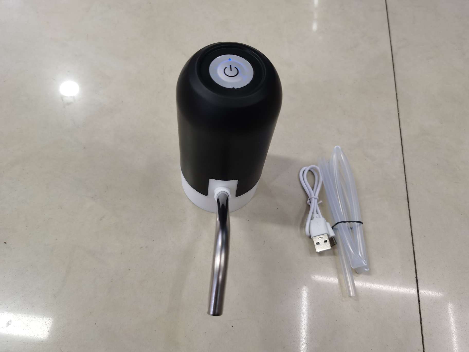 USB water pump, electric water barrel, automatic water filling device, rechargeable water dispenser, tea brewing, bottled water dispenser Application Scenario