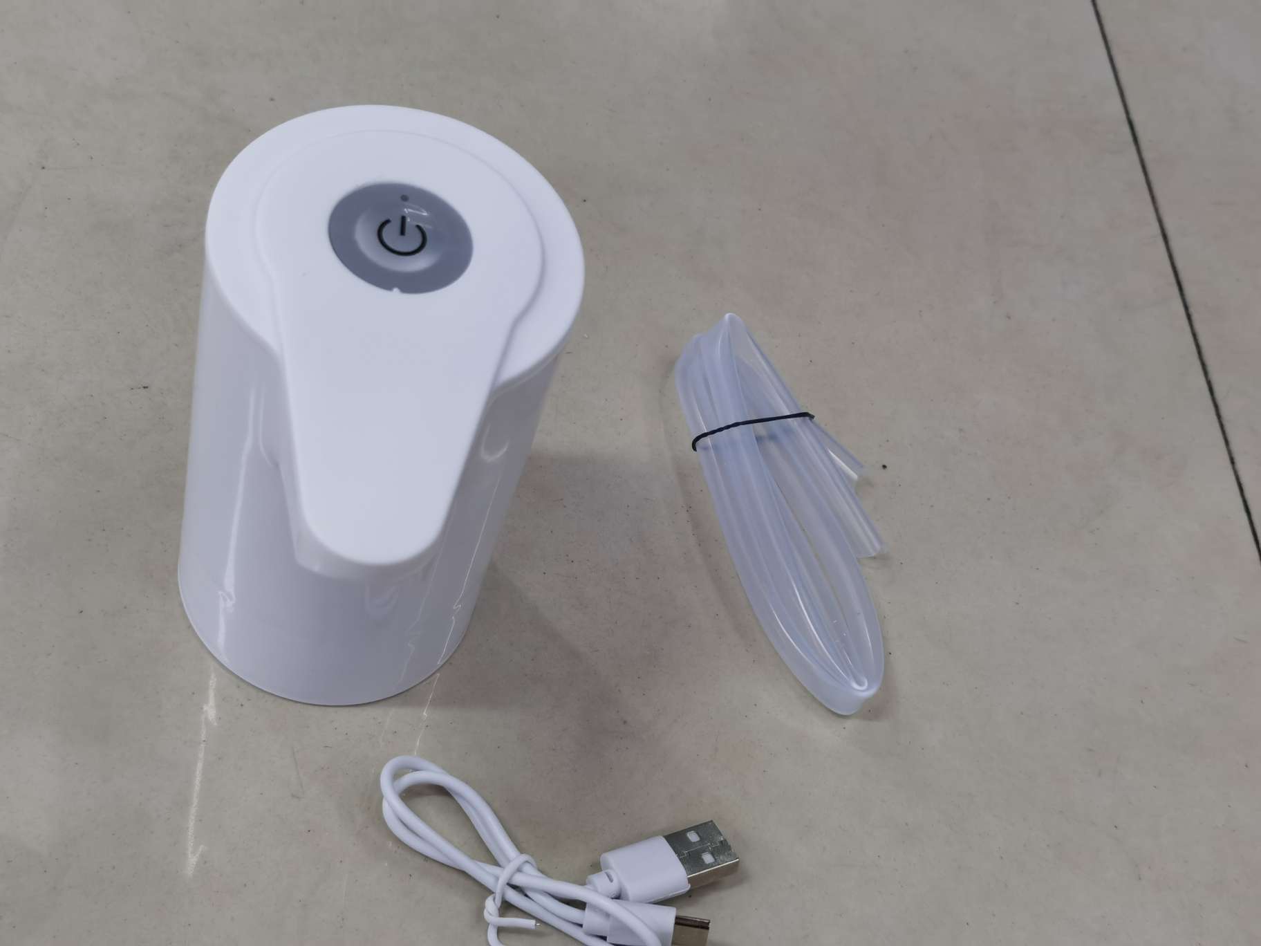 Electric water bucket water pump, household water suction electric small water dispenser, automatic water filling and dispensing device, water pressure device, mechanical and electrical household appliances Specification drawing