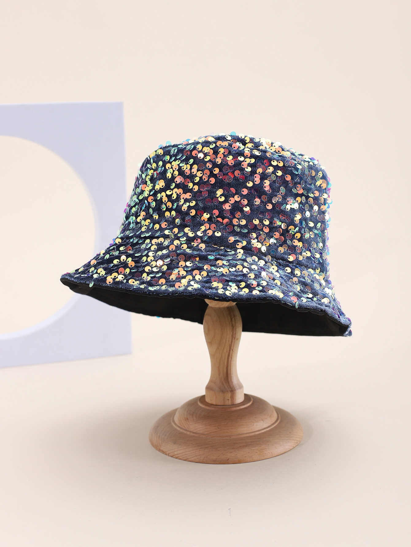 Spring and summer cross-border European and American bestsellers, irregular pole-dot sequined fisherman hats, fashionable and versatile, travel sun protection and sunshade foldable basin hats, export adult hats, all size 58CM Item Picture