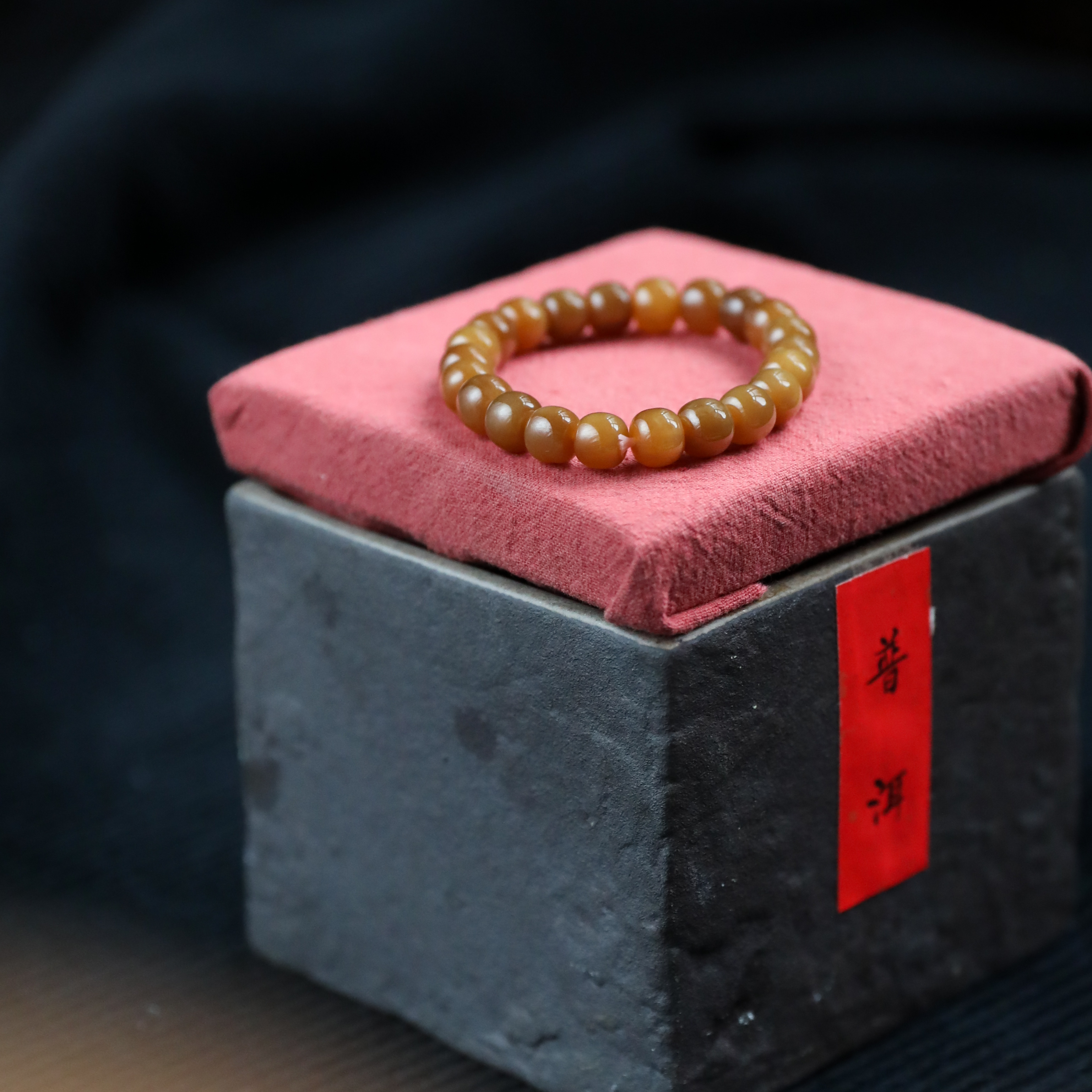 水晶/碎石/水晶工艺手串/水晶工艺手链/水晶工艺细节图