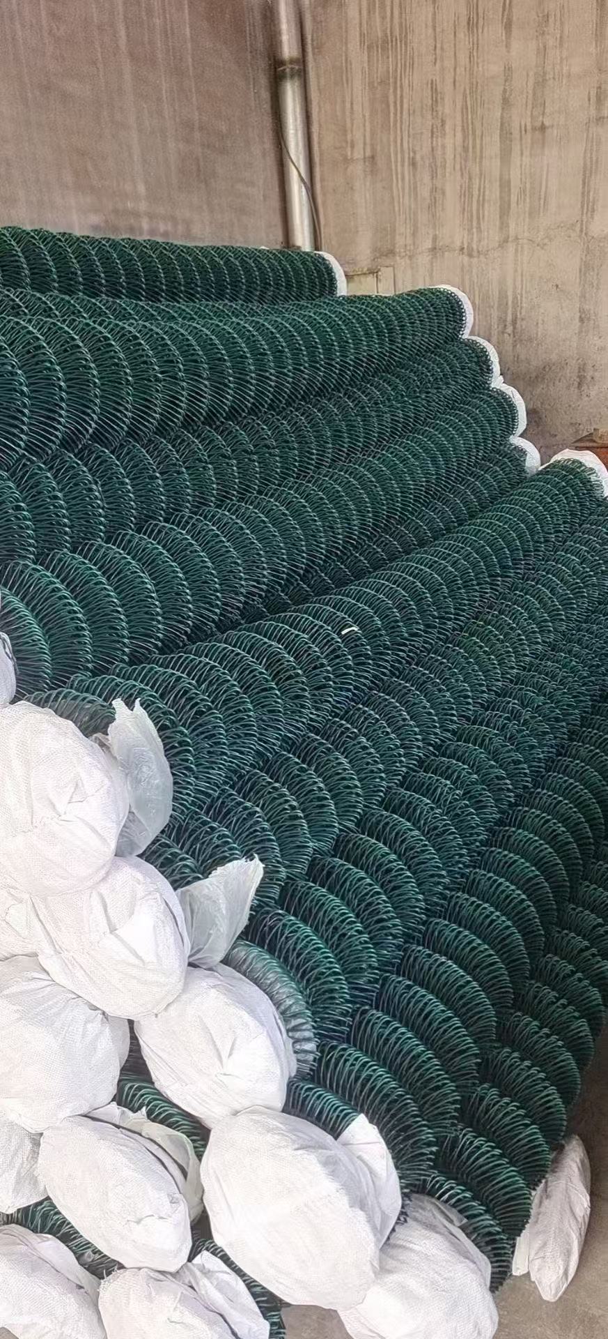 التجارة الخارجية مخصصة للكاميرون، شريط شبكي معدني/شاين لينك فينس، شبكة PVC لقطرة، زامبيا details Picture