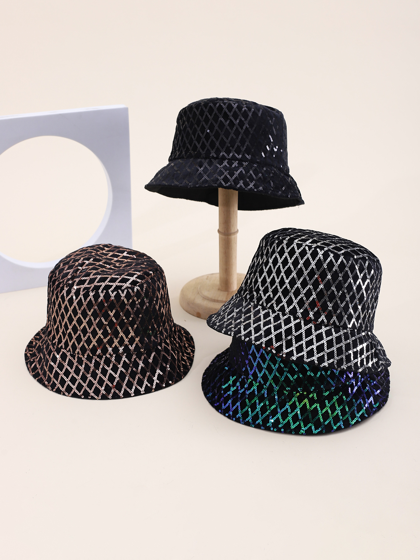 Spring and summer cross-border European and American bestsellers, diamond-shaped irregular sequined fisherman hats, fashionable and versatile, travel sun protection and sunshade foldable basin hats, export adult hats, all size 58CM full figure