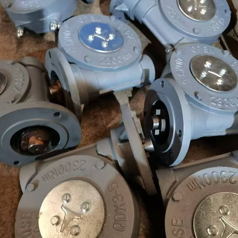 The valve worm gear head is suitable for ball valves, worm gear butterfly valves, manual devices, carbon steel worm gear boxes, reduction boxes and butterfly valves Specification drawing