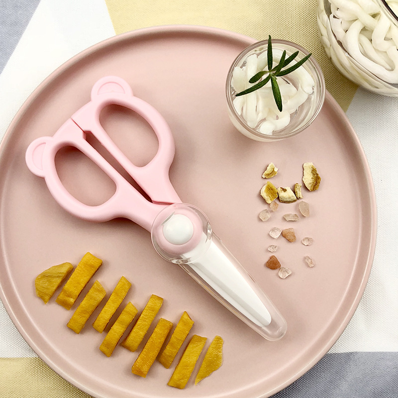 Baby ceramic scissors, baby food scissors, kitchen scissors with shears, household kitchen food scissors and knives in stock Application Scenario