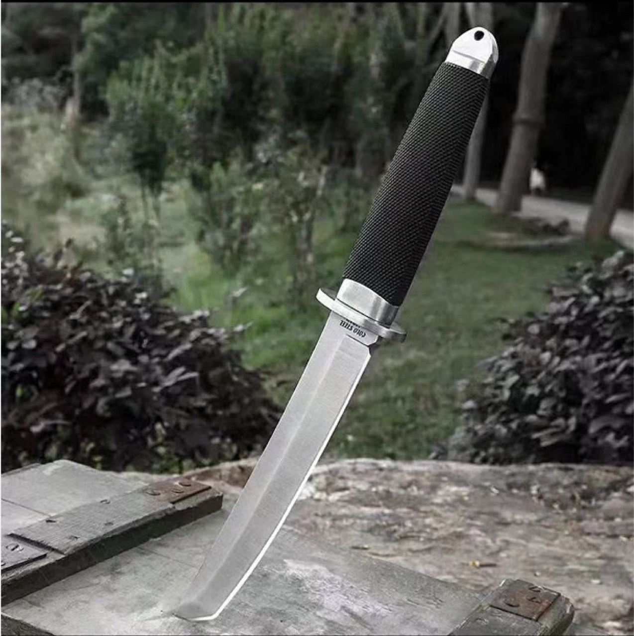 Outdoor straight knife, camping tactical survival knife, one-piece keel knife, portable fruit knife, sharp handle meat knife, Japanese knife details Picture
