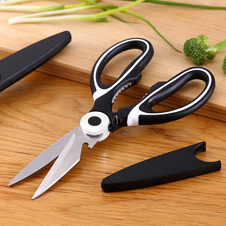 Multi-functional kitchen scissors, used in the kitchen to cut meat bones, sharp stainless steel scissors for home use to cut chicken bones and kill fish full figure