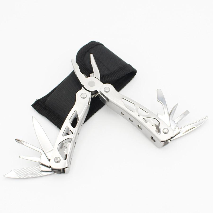 【 Manufacturer 】 We have a wide range of outdoor camping multi-functional pliers in stock, including stainless steel folding multi-purpose hollowed-out pliers and pliers details Picture