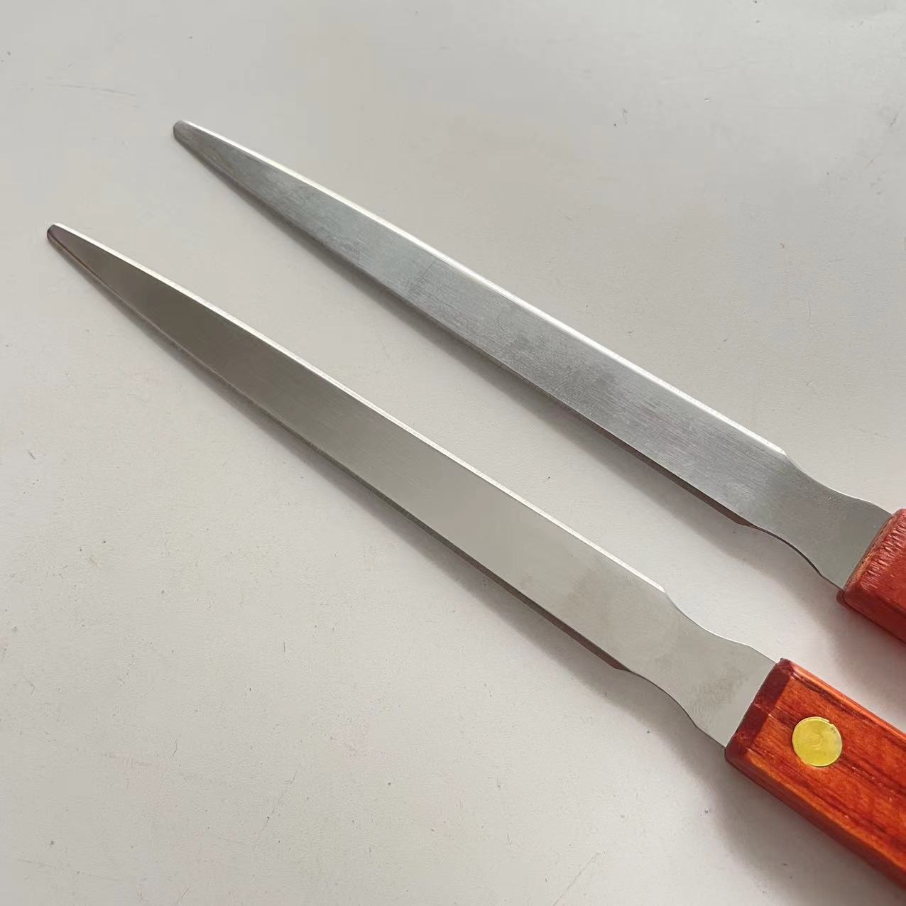 Stainless steel letter opener, wooden handle letter opener, duck sausage knife, envelope knife, letter opening knife, steak knife Specification drawing