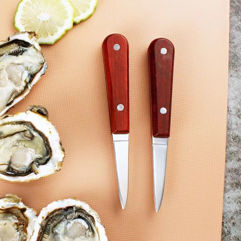 In-stock household stainless steel wooden handle oyster knife, oyster opening knife, oyster knife, barbecue BBQ knife, shell and scallop knife, tea knife Application Scenario