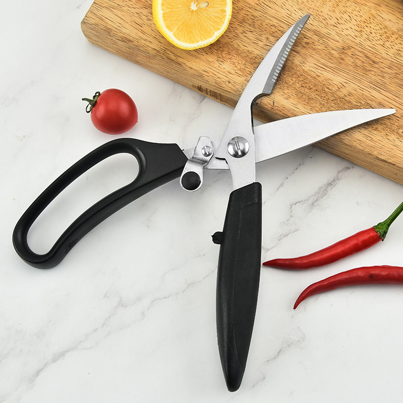 In-stock multi-functional kitchen scissors, stainless steel household scissors, barbecue scissors, food scissors, plastic-handled chicken bone scissors Application Scenario