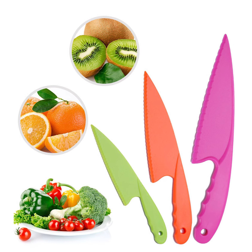 Wholesale children's plastic fruit knives, birthday cake tray knives, cheese dessert bread knives, fruit peelers, vegetable knives Application Scenario
