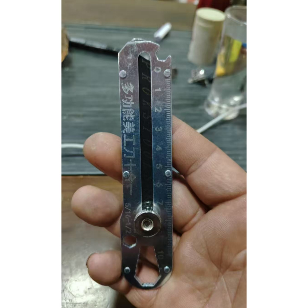 【 Bestseller 】 Multi-functional utility knife, high-hardness stainless steel ten-in-one scale, heavy-duty thickened and durable tool knife undefined