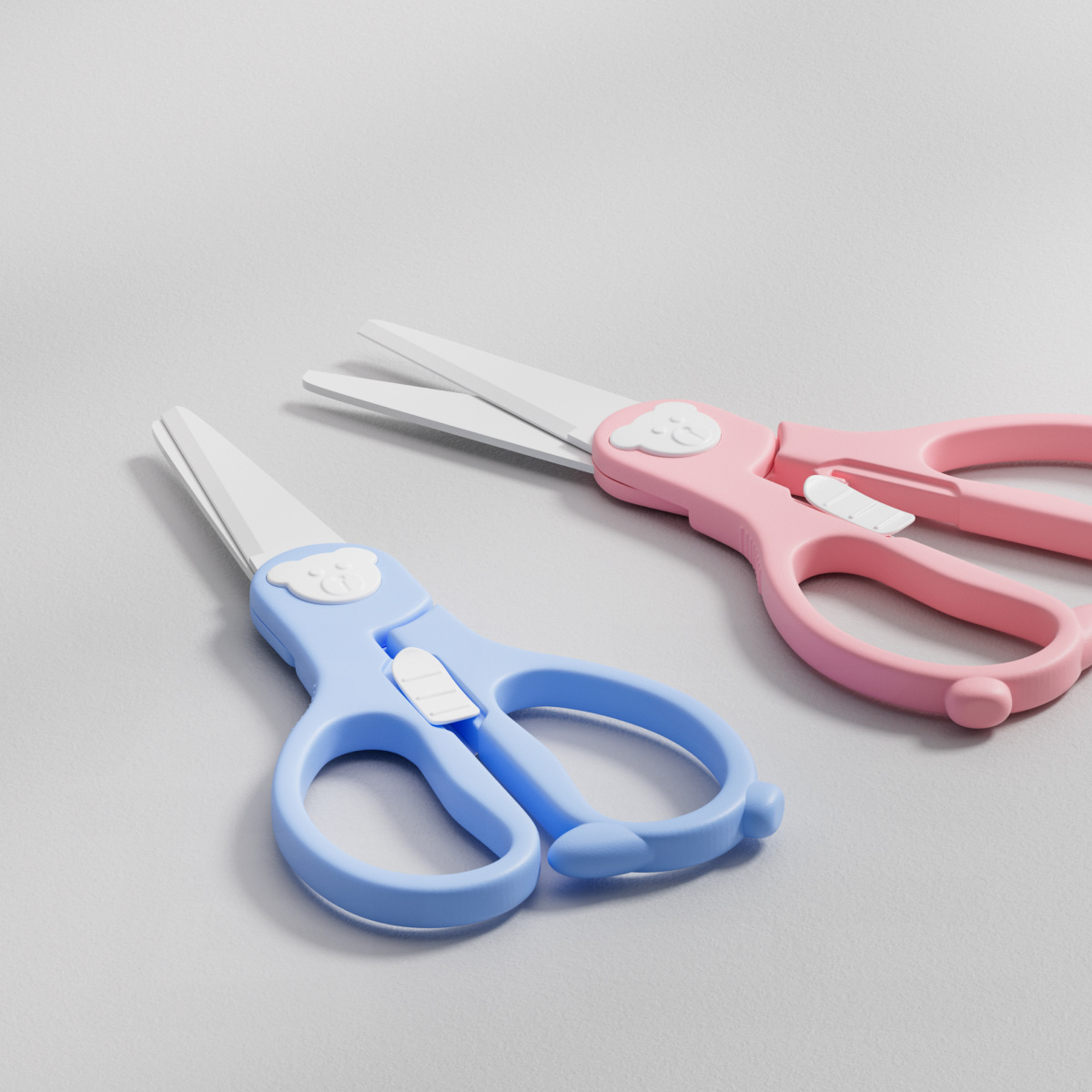 Factory Bear Ceramic baby food Scissors Portable Home Lock Buckle style Cute baby children's food scissors in stock mini Application Scenario