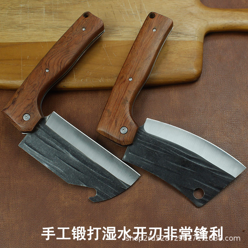 The folding kitchen knife is handcrafted by a master craftsman. It is a portable small knife for camping and cutting meat and vegetables, which is convenient for storage and cutting small vegetables details Picture