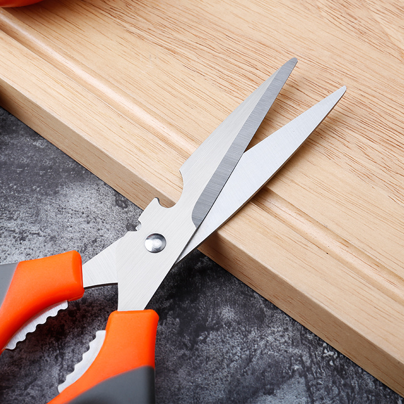 Multi-functional stainless steel household kitchen scissors, chicken bone scissors, barbecue powerful kitchen scissors, fish killing food scissors, in stock Application Scenario