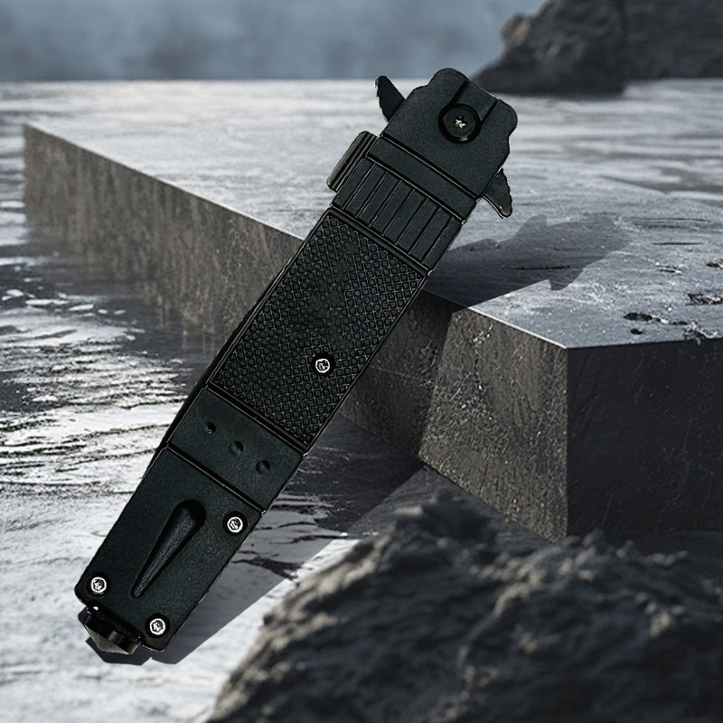 【 Same style at a low price 】 Multi-functional foldable portable wilderness barbecue with a sharp and portable knife, mini Application Scenario