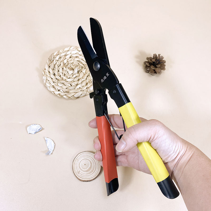 High-carbon steel material sheet shears, industrial-grade German-style shears, sharp blades for cutting iron as thin as paper, stainless steel plate shears Specification drawing