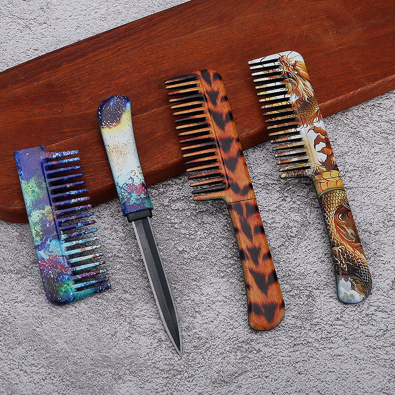 Household kitchen comb, fruit knife, stainless steel fruit and vegetable peeler, small knife, peeler, portable apple peeler Application Scenario