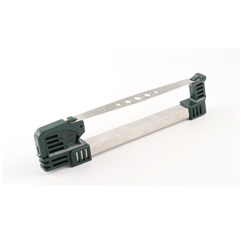 The new suspended diamond knife sharpener is a professional kitchen tool for sharpening kitchen knives and scissors. It is a perfect diamond sand knife sharpener for home use Item Picture