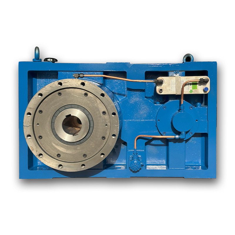 The manufacturer supplies wholesale mechanical horizontal hard-toothed helical gear reducers, extruders and ZLYJ single-screw gearboxes Item Picture