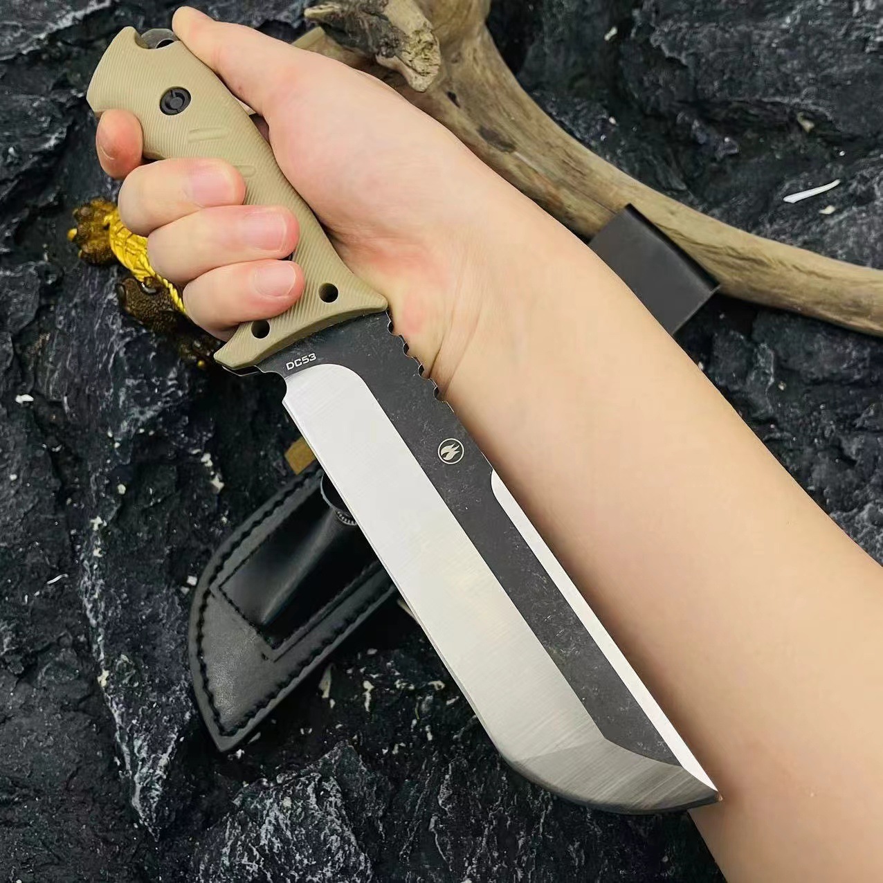 The new Xiongying No.1 high-hardness forged outdoor multi-functional collectible knife for beachcombing, mountain climbing, survival and household fruit knife Specification drawing