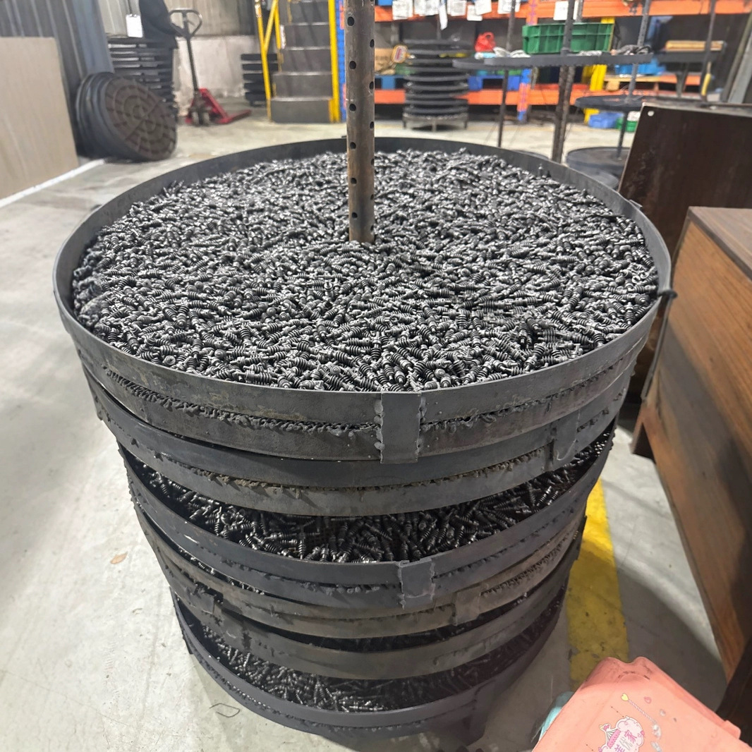 Nitriding treatment of the surface of metal parts details Picture