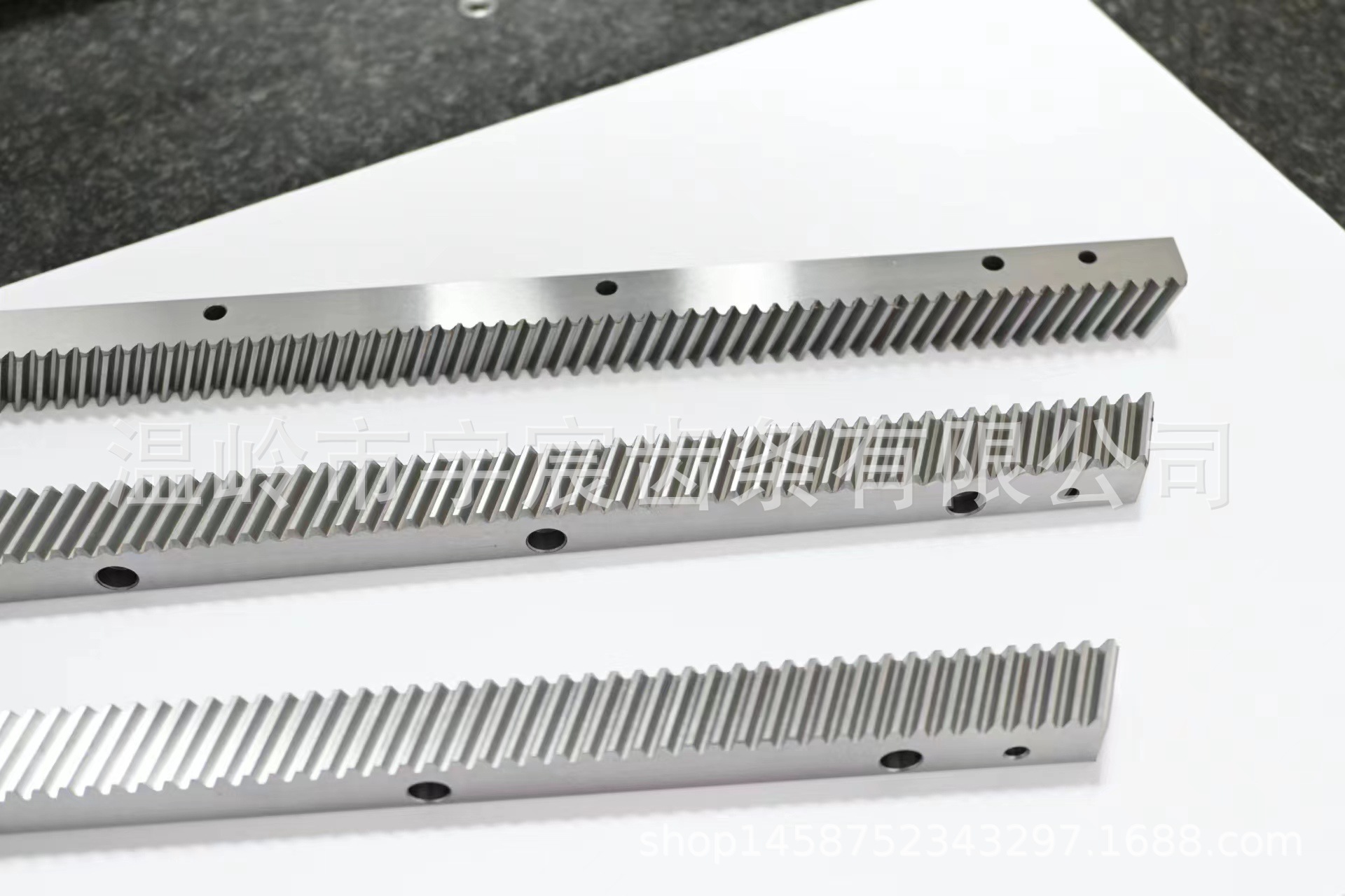 Professional rack manufacturer grinds helical racks, high-precision grinds, automated racks, trusses, mechanical hand racks details Picture