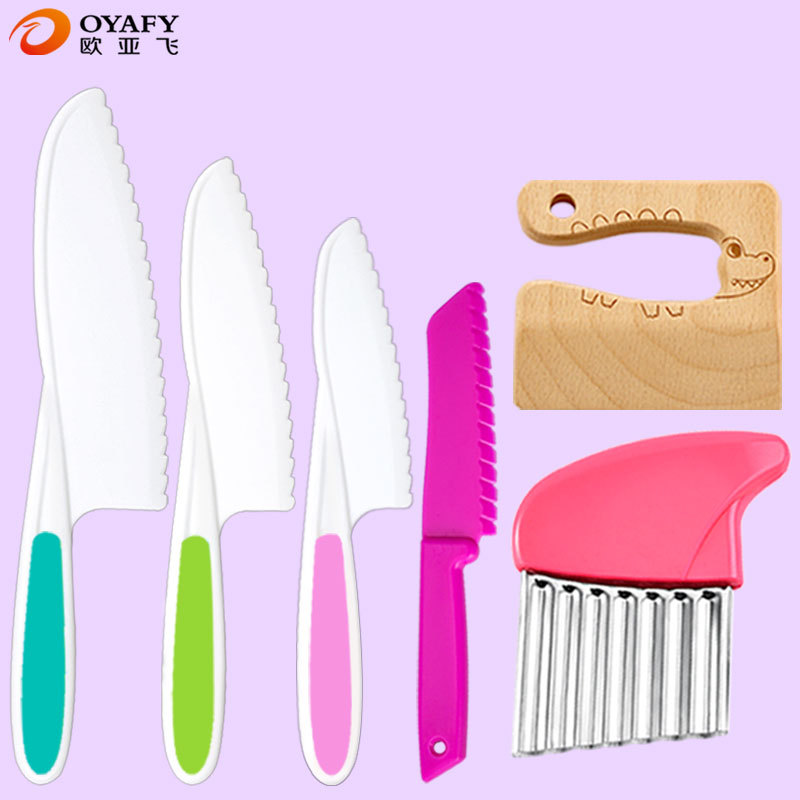 Children's plastic fruit knife, early childhood education vegetable cutter knife, fruit peeler knife, bread and cake knife, potato wave cutter details Picture