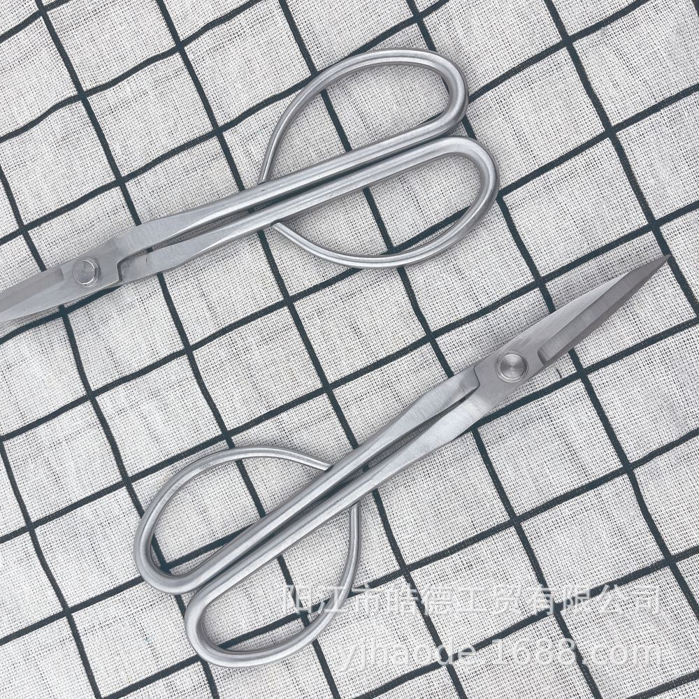 All-stainless steel tailor scissors, special fabric cutting large scissors, professional clothing scissors, handcrafted household sewing all-steel scissors details Picture