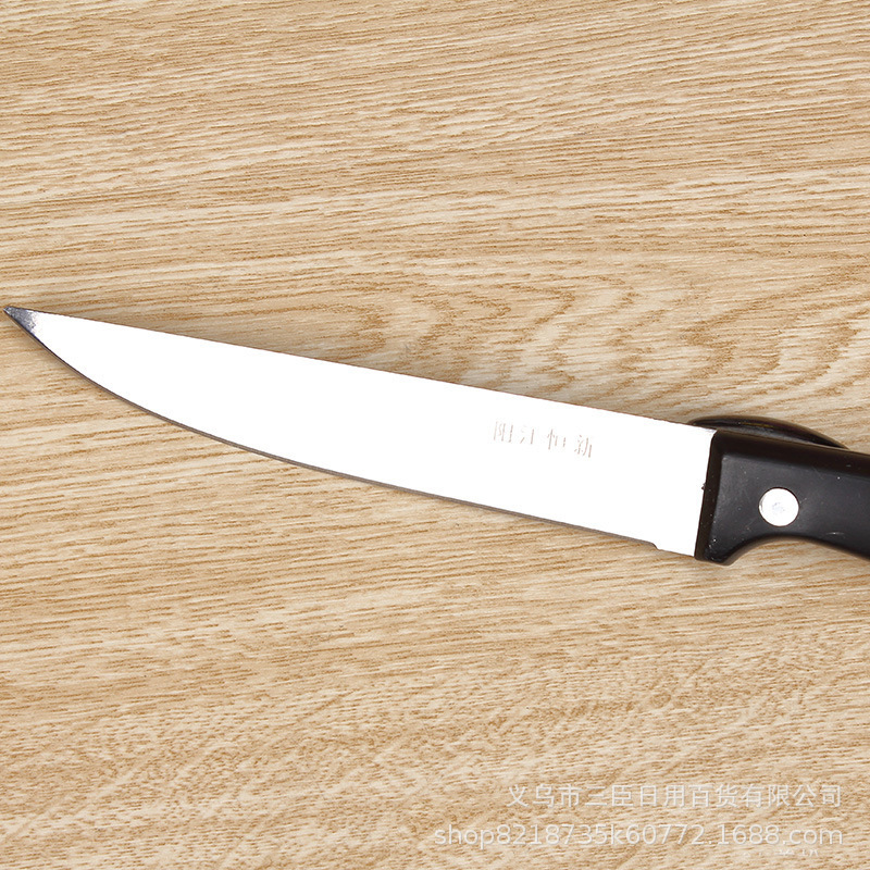 Three-pin knife with knife cover, stainless steel knife, kitchenware, stainless steel black handle, multi-purpose fruit knife in stock for wholesale Application Scenario