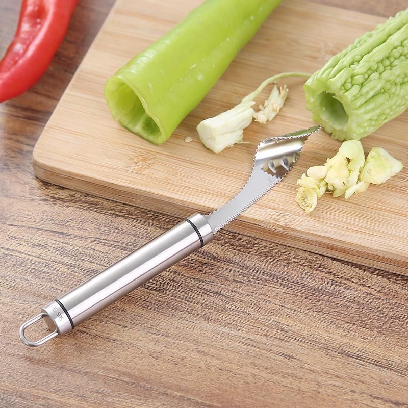 Stainless steel chili core remover, a magic tool for removing the cores of green peppers. Household manual bitter gourd core extraction scraper full figure