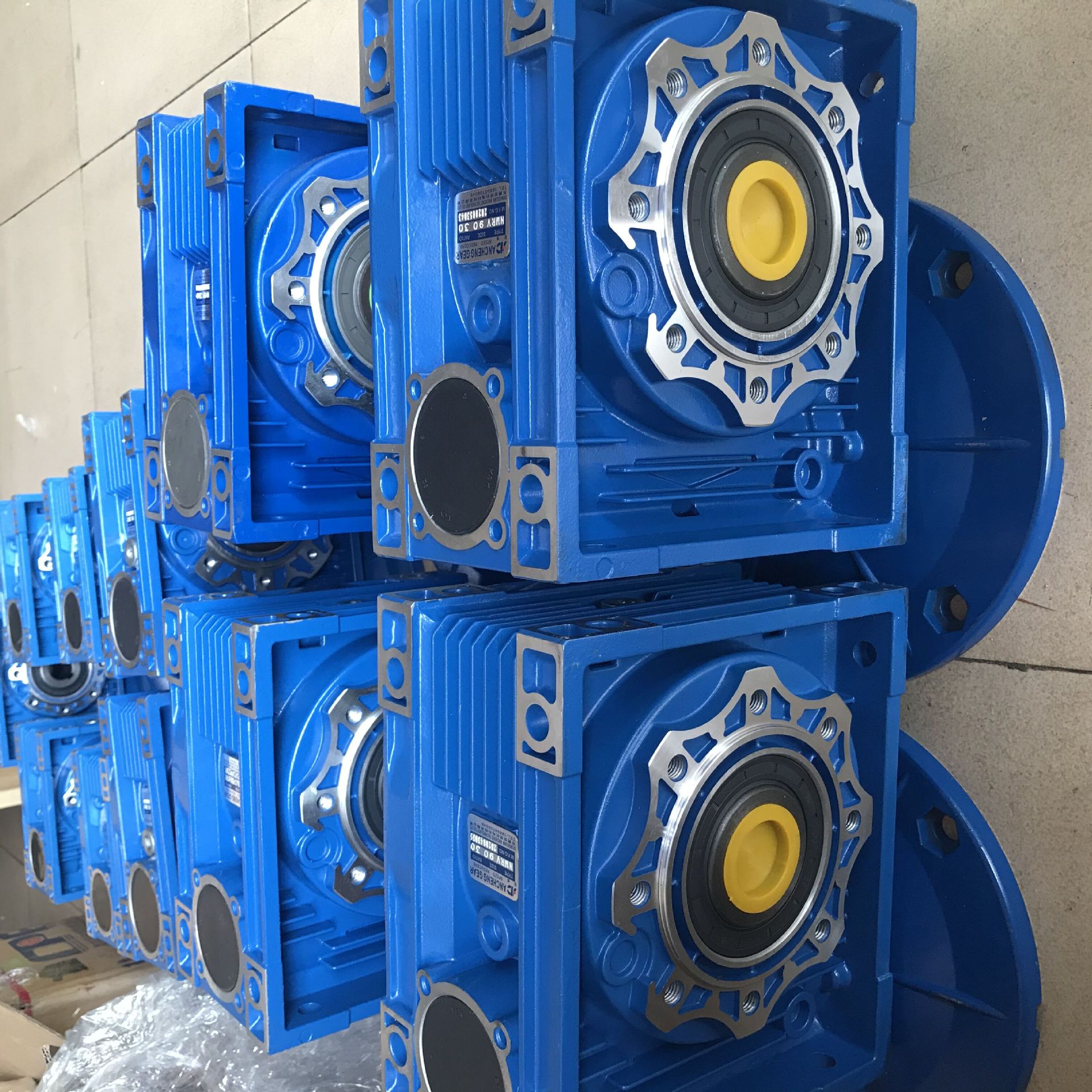 AC Ancheng reducers NMRV63-30, NMRV75-30, NMRV90-30 details Picture