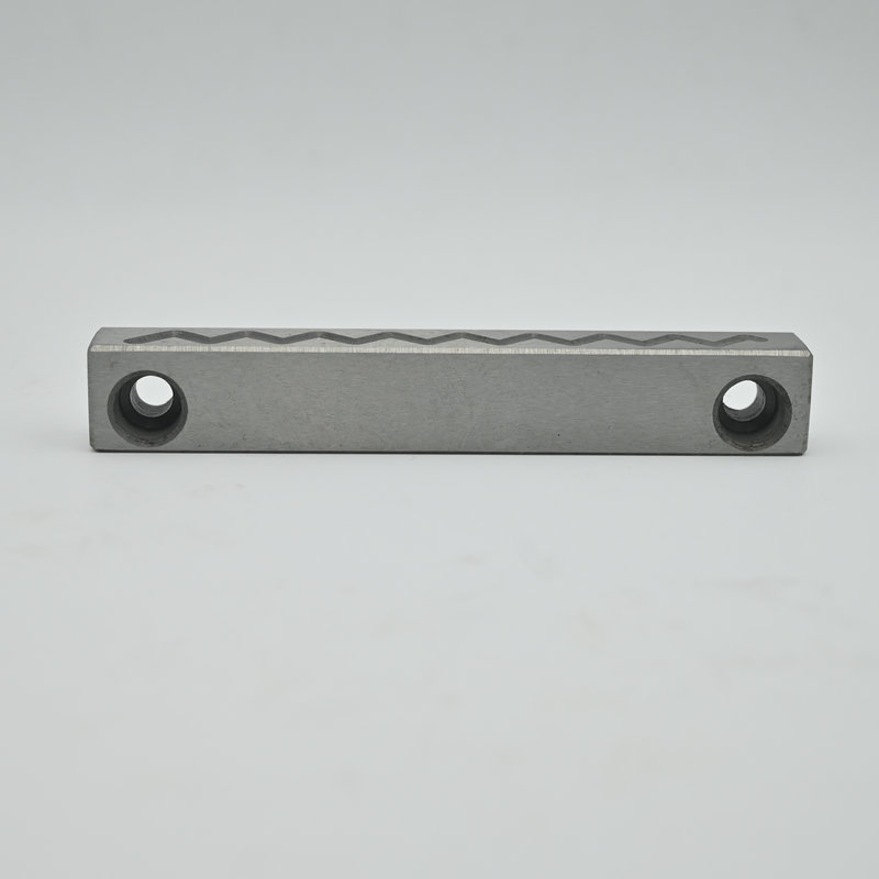 Yanxiu standard pressure strip mold, mold wear-resistant lock module, guide strip, row position pressure block, guide rail injection molding mold Application Scenario