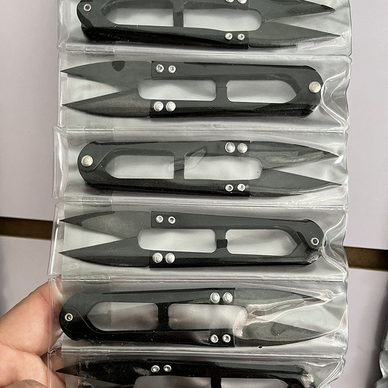 U-shaped thread scissors, thread trimming scissors, thread trimming color spring small scissors wholesale factory thread scissors undefined