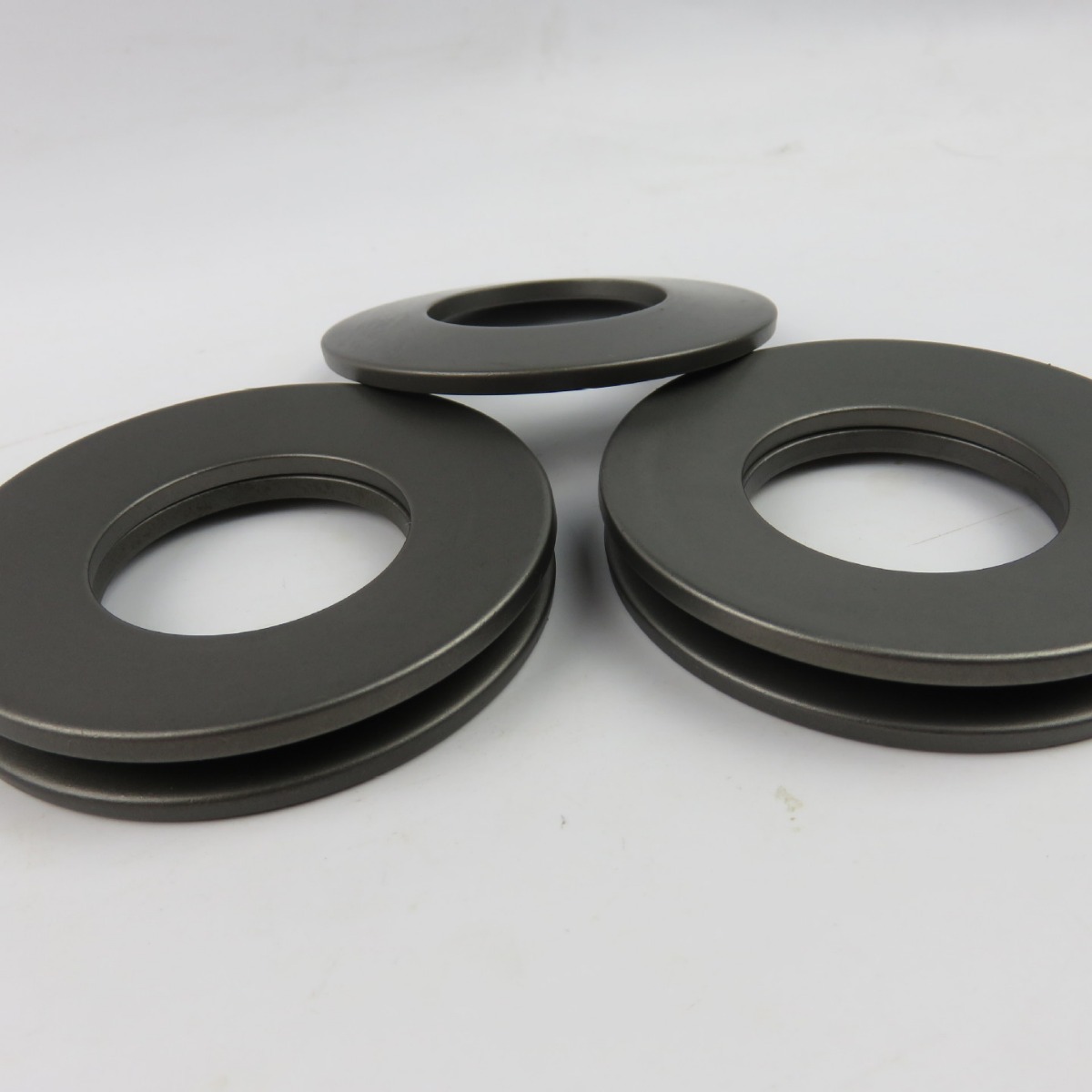 High-temperature resistant and anti-corrosion spring steel and stainless steel butterfly spring are directly supplied by the manufacturer. The wind power generation shock-absorbing main shaft is durable undefined