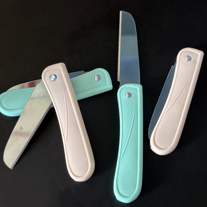 Thickened colored folding knife fruit knife is convenient to carry. 1-yuan store and 2-yuan store wholesale supply Specification drawing