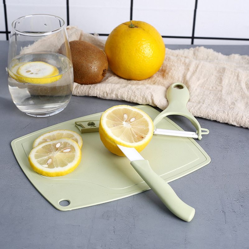 Ceramic fruit knife three-piece set, chopping board peeler set, mini cutting board, home and office peeler, small knife Item Picture