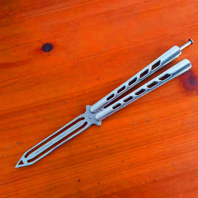 Supply maintenance-free butterfly swing knives, color titanium practice knives, stainless steel practice tools, combs without sharp edges undefined