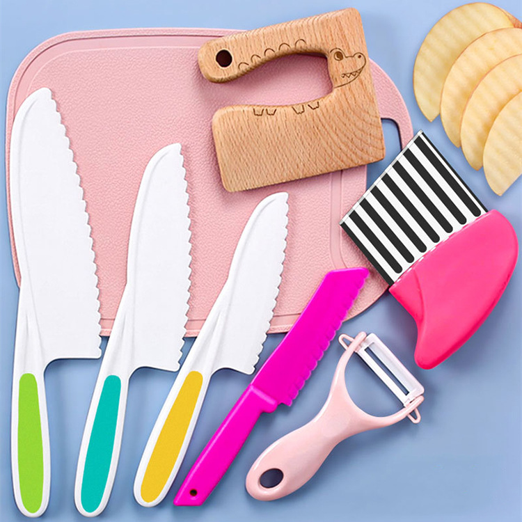 8-piece children's kitchen knife set, wooden knife, potato cutter, cucumber cutter, fruit and vegetable cutter, bear bread and cake knife cover Specification drawing