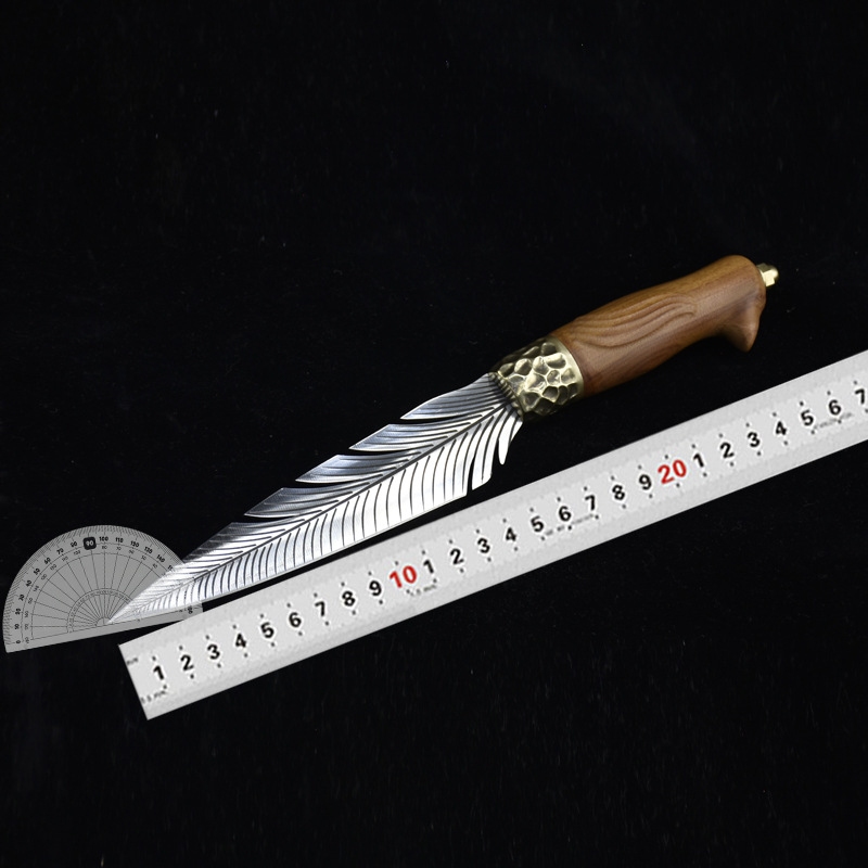 03200 Sharp boning knife, small knife, Longquan City household fruit knife, slicing knife, meat cutting knife, commercial kitchen knife wholesale Application Scenario