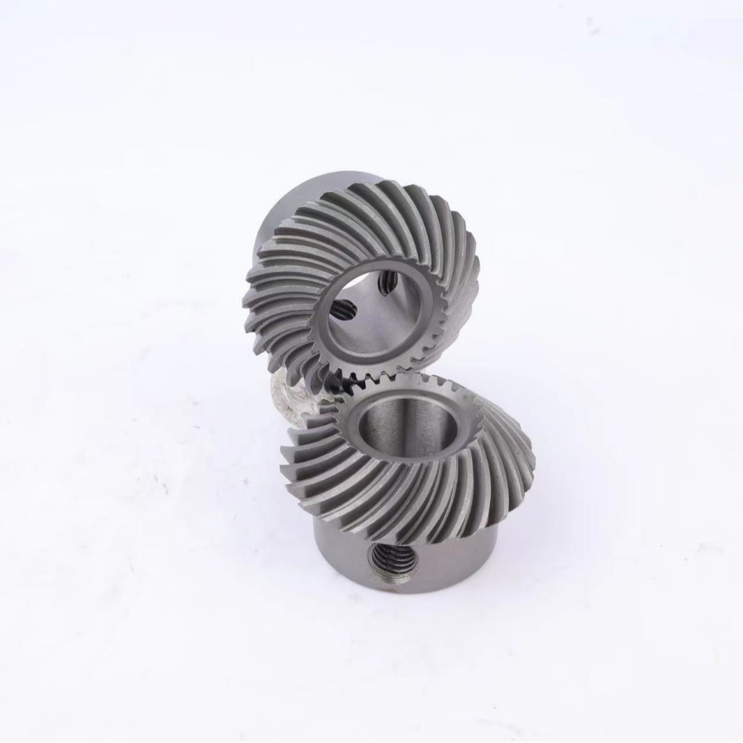 Processing of 3-die straight tooth spiral bevel gears, 45 # steel special-shaped bevel gears, high-frequency quenched transmission parts, large and small bevel teeth details Picture